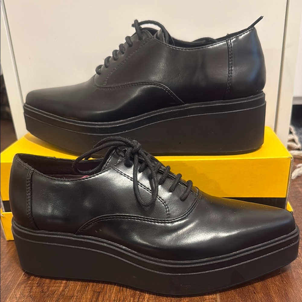 Black ZARA WOMEN’s Platform Oxford Shoes with Chunky Sole